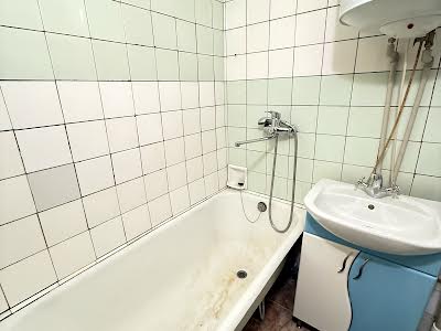 квартира по адресу Академика Булаховского ул., 28-В
