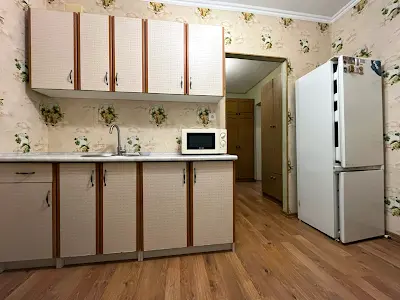 квартира за адресою Анни Ахматової вул., 4