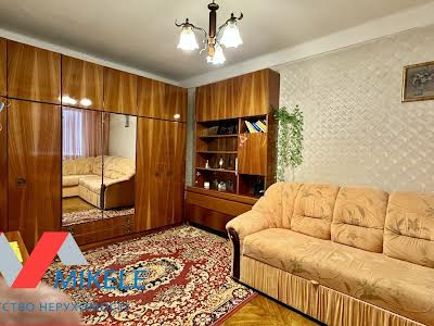 квартира по адресу Лейпцизька, 3