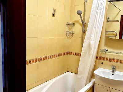 квартира по адресу Киев, Золотоворотская ул., 2