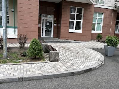 коммерческая по адресу Василия Тютюнника ул. (Анрі Барбюса), 51-1А