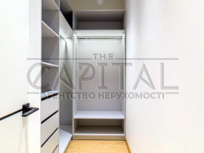 квартира за адресою Буслівська вул., 12