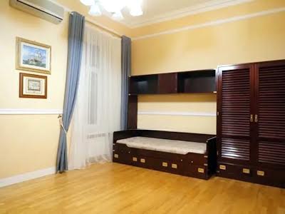квартира за адресою Левандовська вул. (Аніщенка), 4