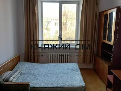 квартира за адресою Івана Світличного вул. (Петровського), 6