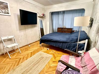 квартира за адресою Романа Ратушного вул. (Волгоградська), 3