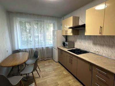 квартира по адресу Академика Янгеля ул., 4