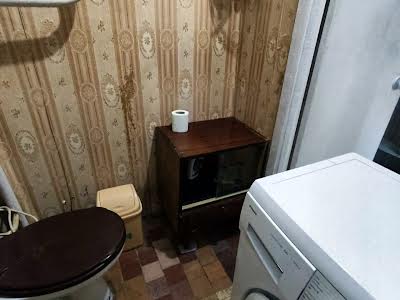 квартира за адресою Романа Ратушного вул. (Волгоградська), 18