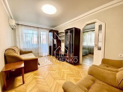 квартира за адресою Ентузіастів вул., 7