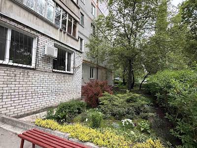 квартира за адресою Гарібальді вул., 1
