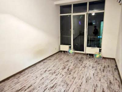 квартира за адресою Регенераторна вул., 4 к14