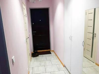 квартира за адресою Машинобудівна вул., 41