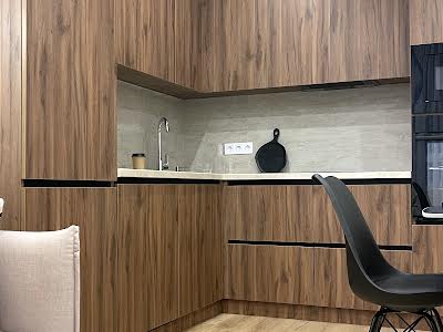 квартира за адресою Тадея Рильського бульв., 4