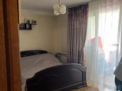 квартира за адресою Анни Ахматової вул., 3-А
