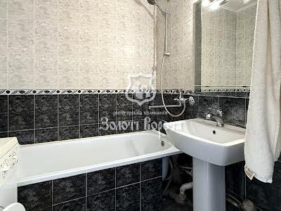 квартира за адресою Петра Григоренка просп., 36