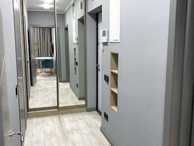 квартира за адресою Київ, Зарічна вул., 2