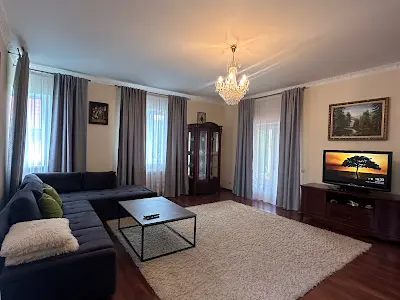дом по адресу Лісова