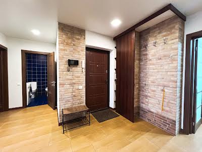 квартира за адресою Смілянська вул., 15