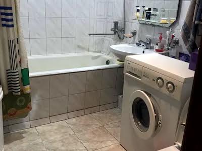 квартира за адресою вул Верхній Вал, 48/28А