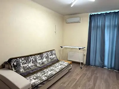 квартира за адресою Київ, Регенераторна вул., 4 