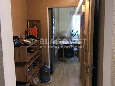 квартира за адресою Драгоманова вул., 1-К