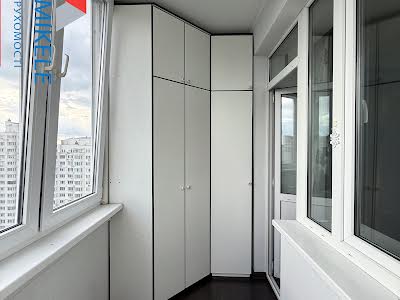 квартира за адресою Миколи Бажана просп., 14