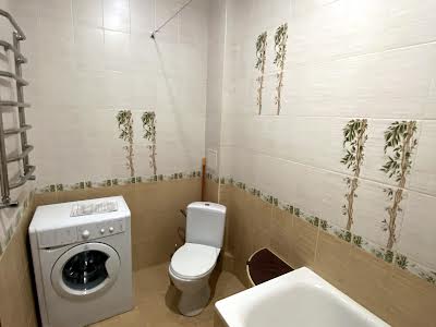 квартира по адресу Академіка Амосова, 6
