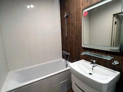 квартира за адресою Гостинна вул., 3
