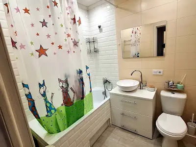 квартира за адресою Бориса Гмирі вул., 12б