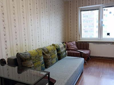 квартира по адресу Софии Русовой ул., 3
