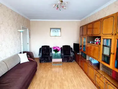 квартира за адресою Вахтанга Кікабідзе вул. (Булгакова), 8-А