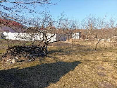 дом по адресу жовтнева