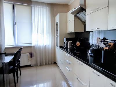 квартира за адресою Василя Тютюнника вул. (Анрі Барбюса), 37/1