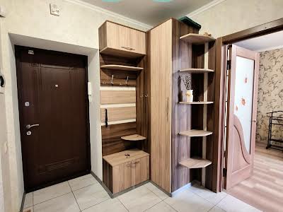 квартира за адресою Боголюбова вул., 10