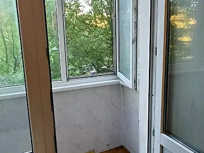 квартира за адресою Київ, Леоніда Каденюка просп. (Юрія Гагаріна), 18