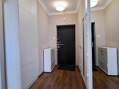 квартира за адресою Святослава Хороброго вул., 11-Б