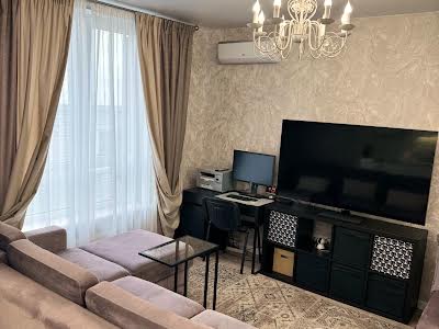 квартира по адресу вулиця Дніпродзержинська, 128