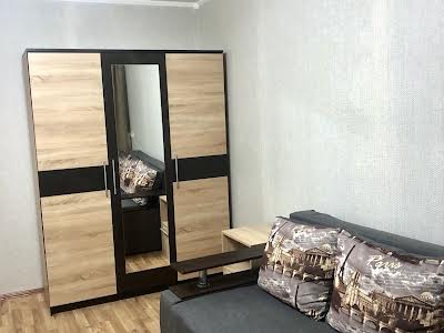 квартира за адресою Пріорська вул. (Полупанова), 9
