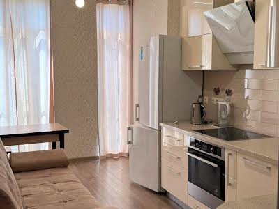квартира за адресою Київ, Регенераторна вул., 4 