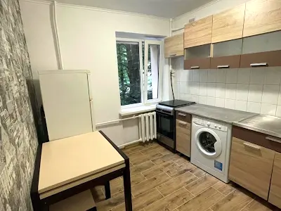 квартира за адресою Авіаконструктора Антонова вул., 4