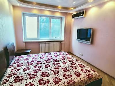 квартира по адресу Михаила Бойчука ул. (Киквидзе), 13-В