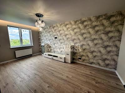 квартира за адресою Миру вул., 21