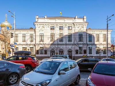 коммерческая по адресу Жилянская ул., 5/60
