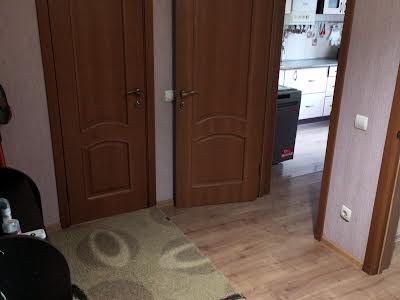 квартира за адресою Вишнева вул., 1