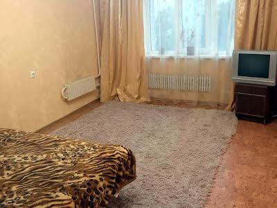 квартира по адресу Гвардейцев Широнинцев, 39д