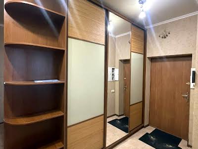 квартира за адресою Євгена Коновальця вул. (Щорса), 36б