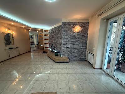 квартира за адресою Дарвіна вул., 1