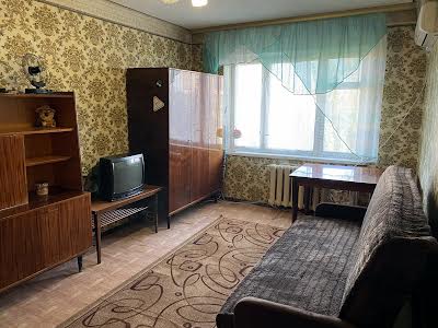 квартира по адресу Ореста Левицкого ул. (Академіка Курчатова), 25/37