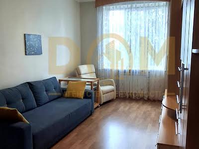 квартира за адресою Черняховського вул., 12