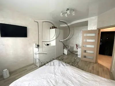 квартира за адресою Машинобудівників вул., 15