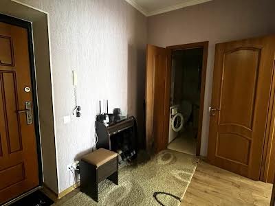 квартира за адресою Вишнева вул., 1